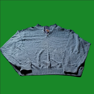 Dockers Men's Sweater in Charcoal